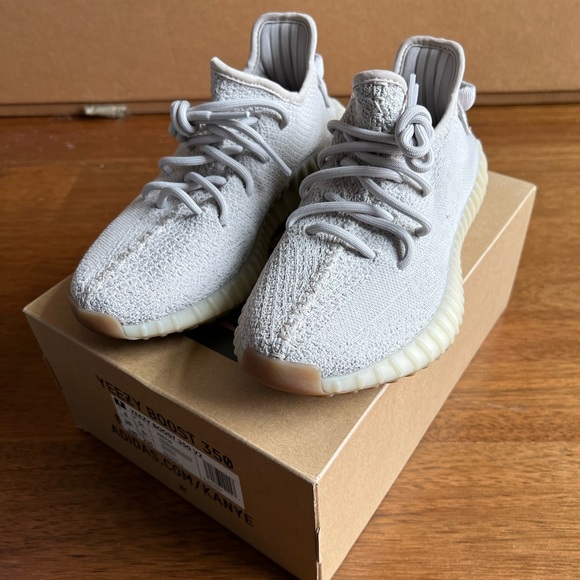 Adidas Yeezy 350 Sesame Size 6
